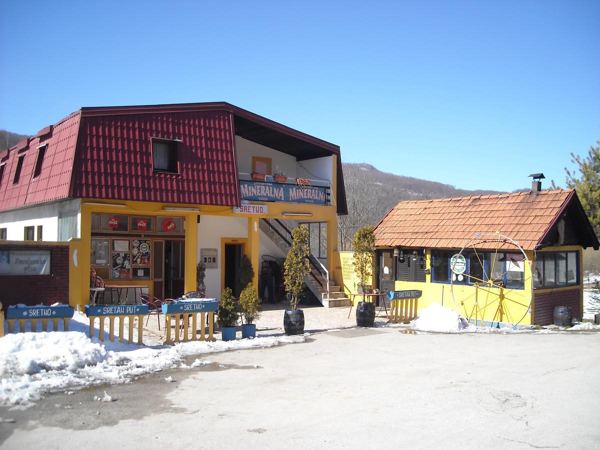 Motel Sretno Good Luck Trnovo エクステリア 写真