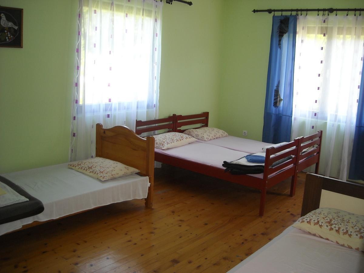 Motel Sretno Good Luck Trnovo エクステリア 写真