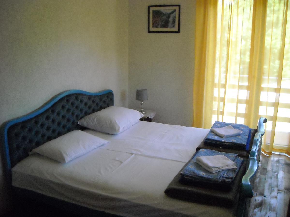 Motel Sretno Good Luck Trnovo エクステリア 写真